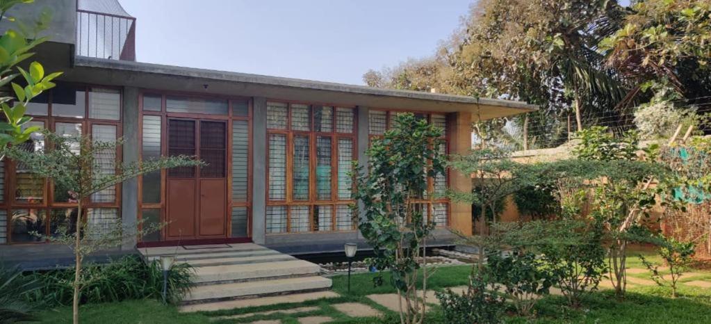 Serene Meadows Villa Μπανγκαλόρ Εξωτερικό φωτογραφία